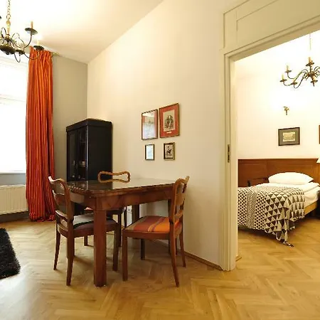 Crystal Old Town Aparthotel Krakow