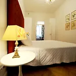 Crystal Old Town 4*