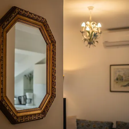 Crystal Old Town Aparthotel 3*