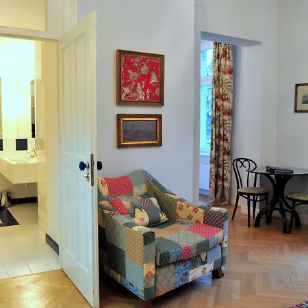 Aparthotel Crystal Old Town Krakau