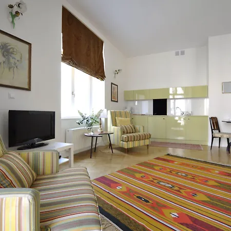 Aparthotel Crystal Old Town