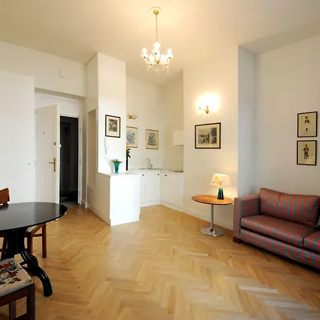 Crystal Old Town شقة فندقية كراكوفيا