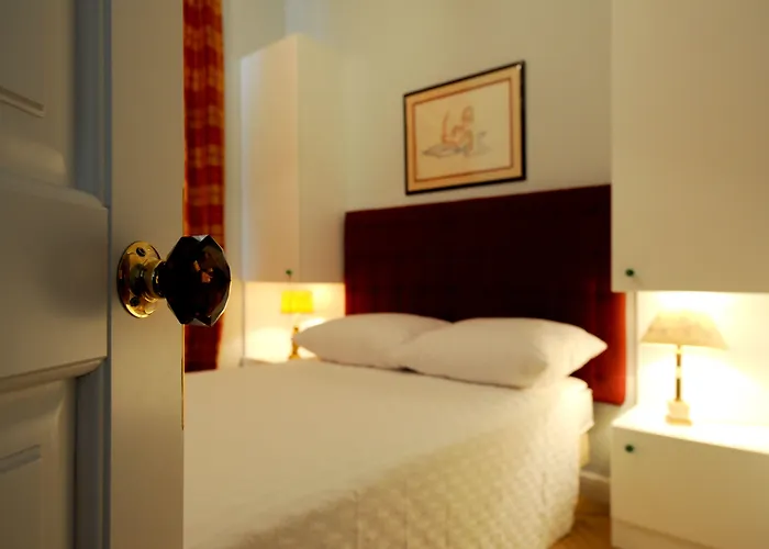 Crystal Old Town Апарт-отель