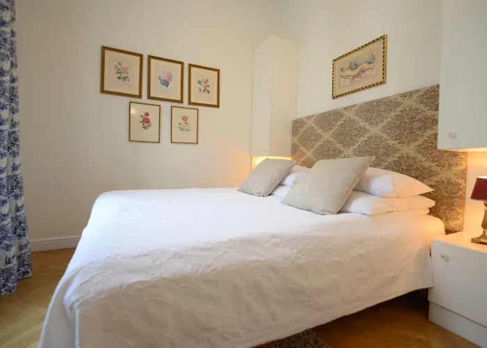 Crystal Old Town 아파트호텔 크라쿠프