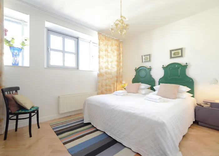 Crystal Old Town Апарт-отель 4*