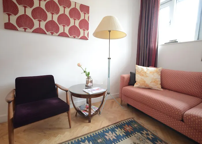 Crystal Old Town Апарт-отель 4*