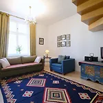 Crystal Old Town Hotel apartamentowy 4*