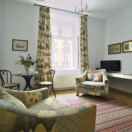 Crystal Old Town 4* Krakow