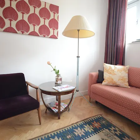 Crystal Old Town Aparthotel 4*