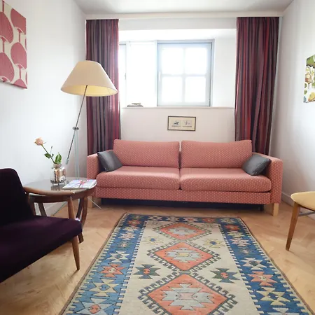 Crystal Old Town Aparthotel 4*